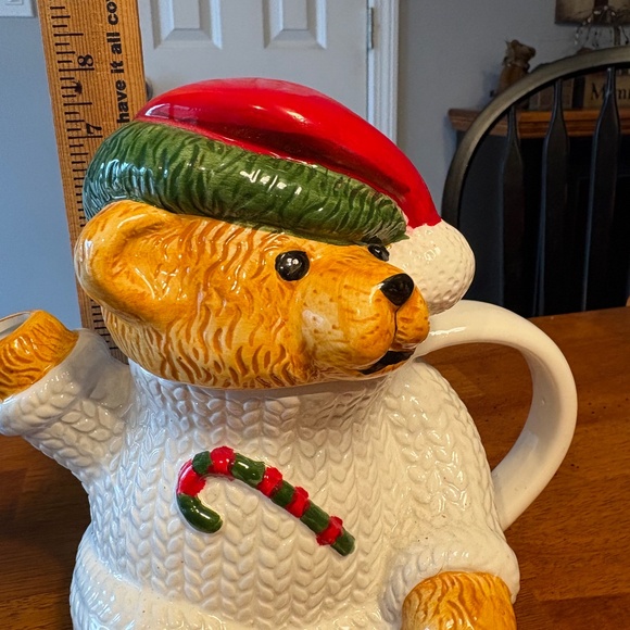 Vintage Ceramic Bear Teapot Excellent Condition - Picture 12 of 13
